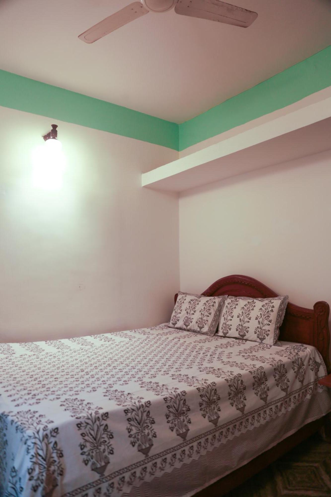 Kumbaya Beachside Hostel & Apartments At Arambol Beach Zewnętrze zdjęcie